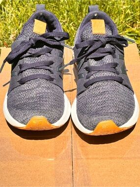New Balance Foam bottom unisex in navy